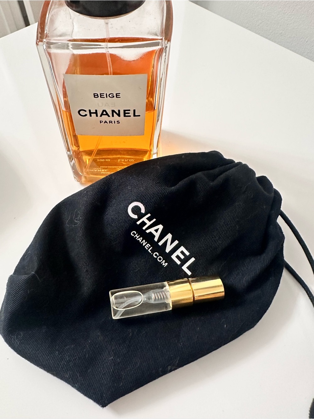 Chanel les exclusifs Beige sample with Chanel beauty black pouch